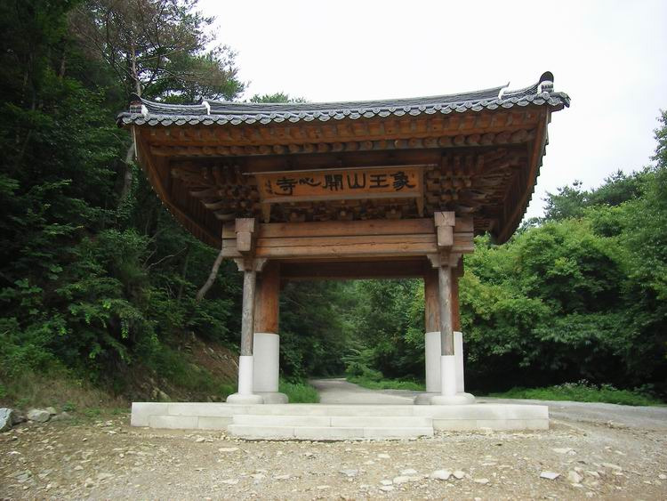 �̹����� Ŭ���ϸ� ������ ���� �� �ֽ��ϴ�.